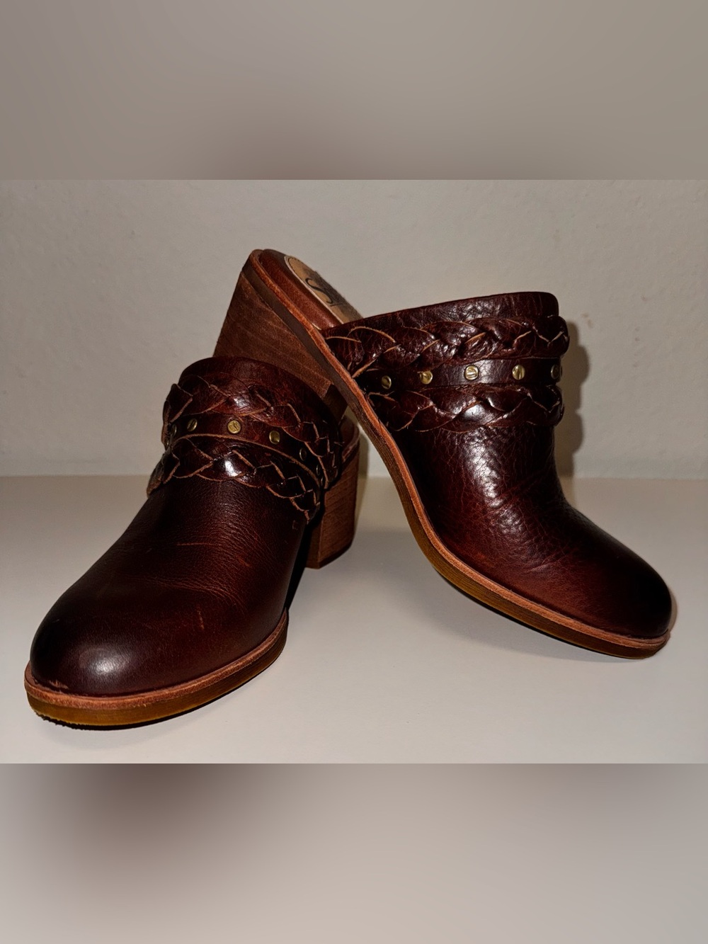 Women’s Sofft Brown Leather Comfort Mules Slip On Clog Shoes Size 8.5 M